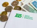 ZUS i monety. Zastanawiasz się, ile można dorobić do emerytury, by nie stracić świadczenia?