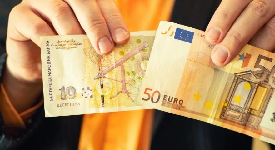 Waluta w Bułgarii 2026: Euro! Jak płacić, by nie przepłacić?